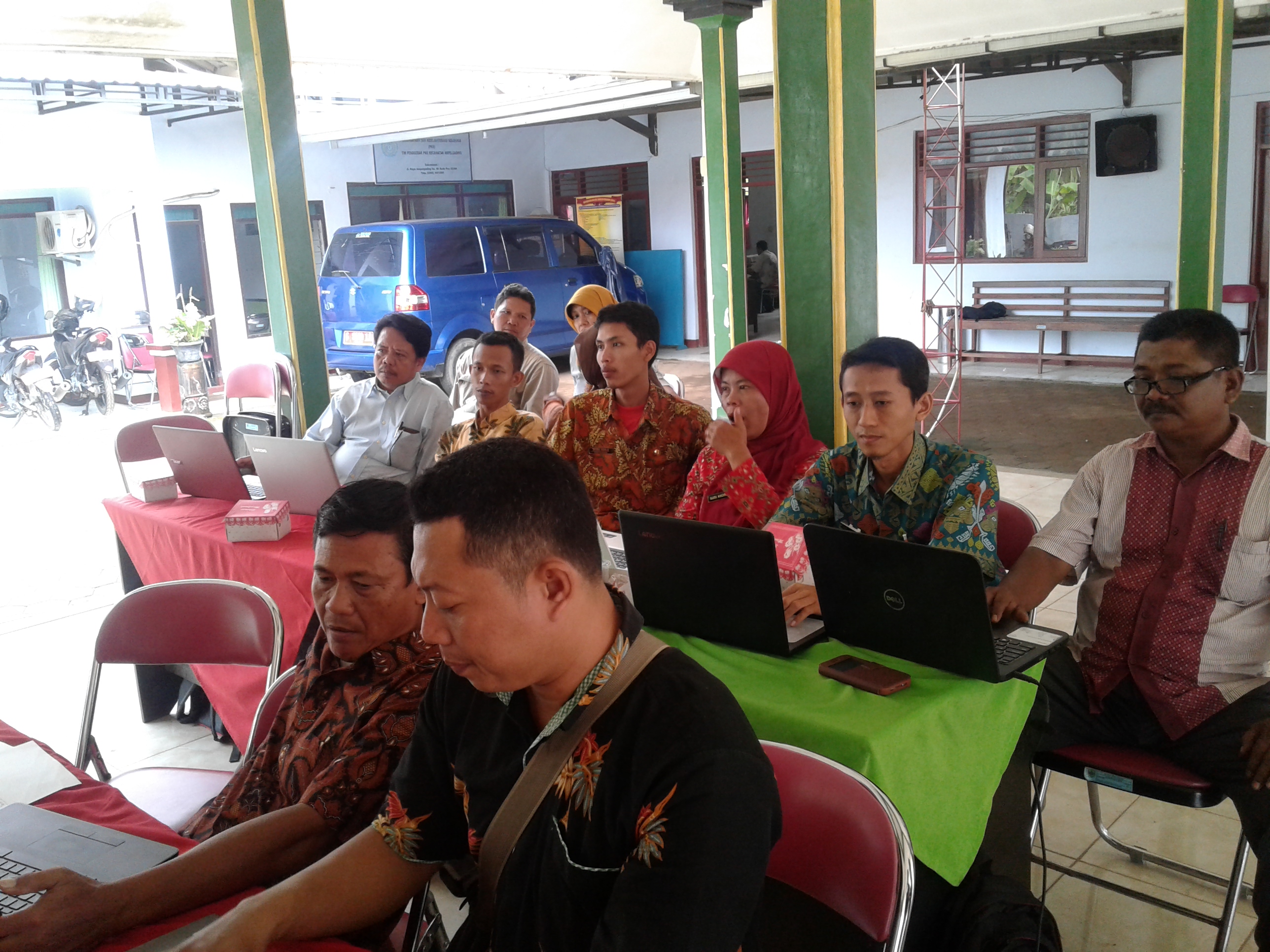 Pelatihan Website Desa di Pendopo Kecamatan Ampelgading 2018. Dok. Sukron Chusni